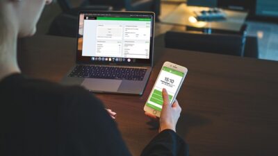 行政書士のアルバイトはきつい？業務内容や職場の雰囲気も