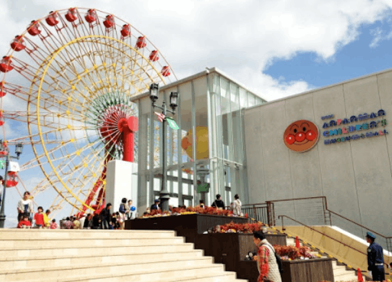 アンパンマンミュージアム神戸ショーの場所取りの時間は？チケット料金も